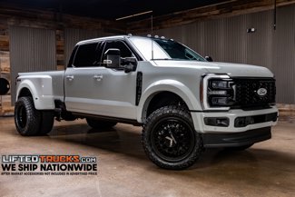 Used 2025 Ford F450 Platinum image 1