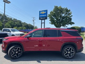 Certified 2025 Chevrolet Traverse High Country w/ LPO, Floor Liner Package image 1