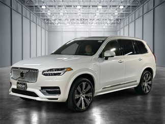 Used 2025 Volvo XC90 T8 Ultra w/ Protection Package Premier image 1