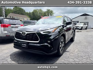 Used 2022 Toyota Highlander XLE image 1