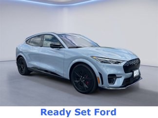 New 2025 Ford Mustang Mach-E GT image 1