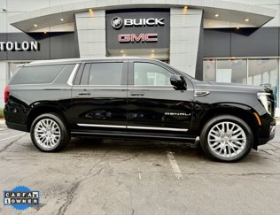 Used 2025 GMC Yukon XL Denali image 1