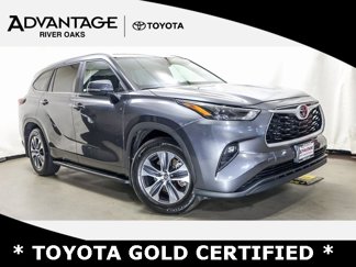 Certified 2024 Toyota Highlander XLE image 1