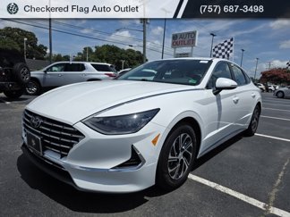 Used 2023 Hyundai Sonata Blue image 1