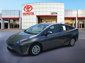 Certified 2019 Toyota Prius LE image 1