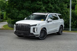 Used 2025 Hyundai Palisade Calligraphy image 1