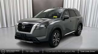 New 2025 Nissan Pathfinder Platinum image 1