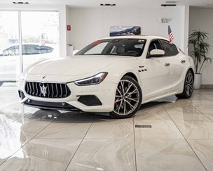 Used 2023 Maserati Ghibli Modena image 1