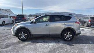 Used 2018 Toyota RAV4 XLE image 1