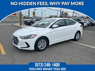 Used 2018 Hyundai Elantra SE image 1