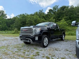 Used 2020 GMC Sierra 2500 Denali w/ Denali Ultimate Package image 1