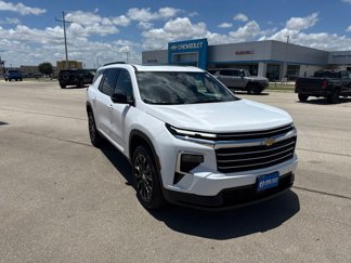 New 2025 Chevrolet Traverse LT w/ Sun and Wheel Package image 1