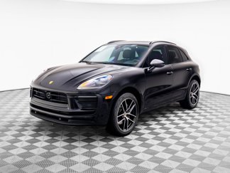 Used 2024 Porsche Macan image 1