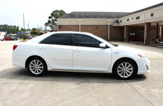 Used 2014 Toyota Camry LE image 1