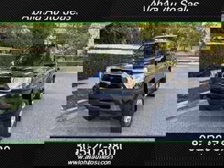 Used 2013 Toyota Tacoma PreRunner image 1