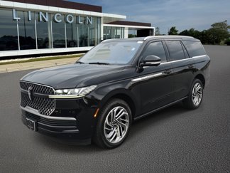 New 2025 Lincoln Navigator Reserve image 1