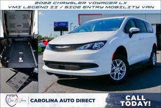 Used 2022 Chrysler Voyager LX image 1