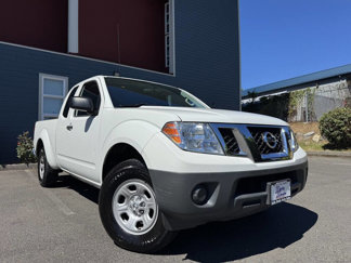 Used 2015 Nissan Frontier S image 1