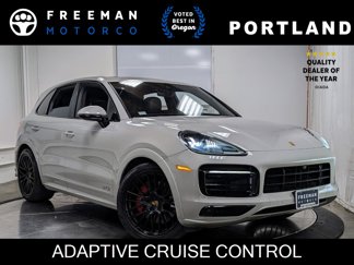 Used 2023 Porsche Cayenne GTS image 1