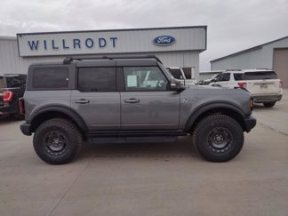 New 2024 Ford Bronco Outer Banks image 1