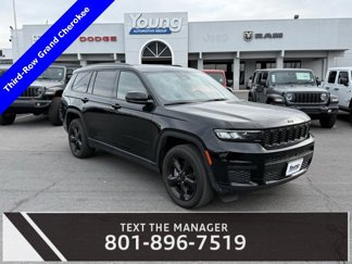Used 2023 Jeep Grand Cherokee L Laredo image 1