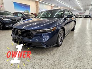 Used 2023 Honda Accord EX image 1