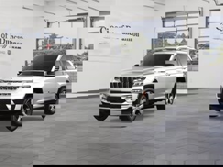 New 2025 Jeep Grand Cherokee Limited image 1