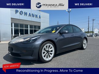 Used 2023 Tesla Model 3 Standard Range image 1