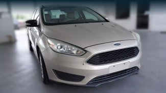 Used 2017 Ford Focus SE w/ Cold Weather Package image 1