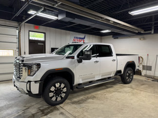 New 2025 GMC Sierra 3500 Denali w/ Denali Reserve Package image 1