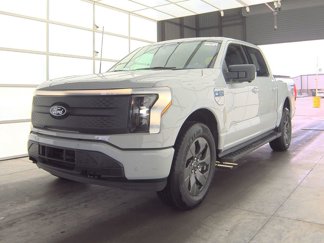 Used 2024 Ford F150 Lightning 4x4 SuperCrew image 1