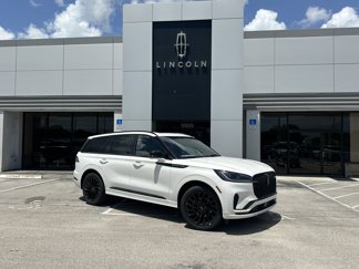 New 2025 Lincoln Aviator Reserve image 1