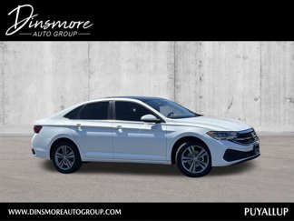 Used 2024 Volkswagen Jetta SE w/ Panoramic Sunroof Package image 1