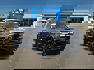 New 2025 Chevrolet Suburban Premier image 1