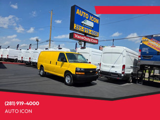 Used 2022 Chevrolet Express 2500 image 1