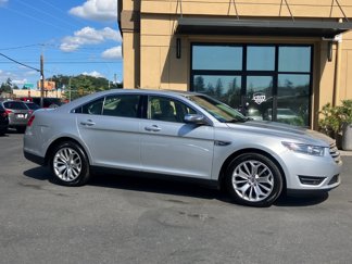 Used 2018 Ford Taurus Limited image 1