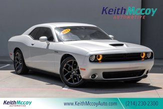 Used 2022 Dodge Challenger R/T w/ Blacktop Package image 1