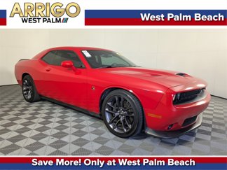 Certified 2023 Dodge Challenger R/T Scat Pack image 1
