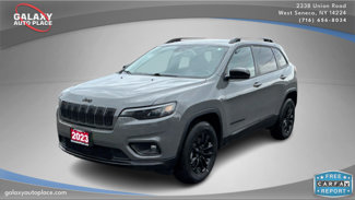 Used 2023 Jeep Cherokee Altitude Lux image 1