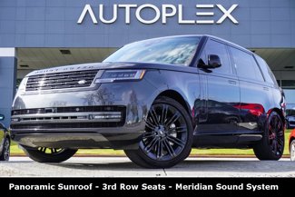 Used 2024 Land Rover Range Rover Long Wheelbase SE image 1