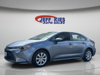 Used 2022 Toyota Corolla LE image 1