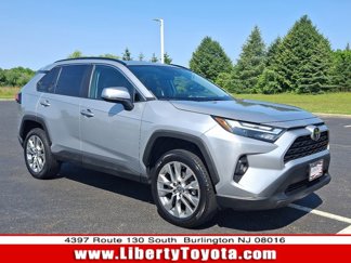 Used 2022 Toyota RAV4 XLE Premium image 1
