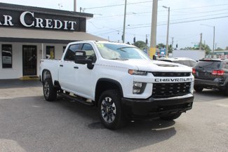 Used 2021 Chevrolet Silverado 2500 Custom w/ Custom Value Package image 1