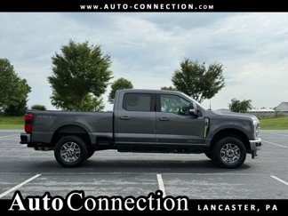 Used 2024 Ford F350 Lariat image 1