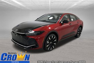 New 2025 Toyota Crown Platinum image 1