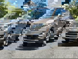 Used 2019 Lincoln MKC Select w/ Select Plus Package image 1