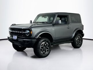 Used 2022 Ford Bronco Outer Banks image 1
