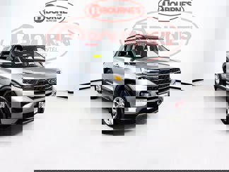 Used 2024 Ford Explorer XLT w/ Equipment Group 202A image 1