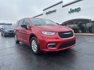 New 2025 Chrysler Pacifica Select image 1