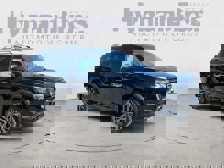 New 2025 Nissan Pathfinder SL w/ SL Premium Package image 1